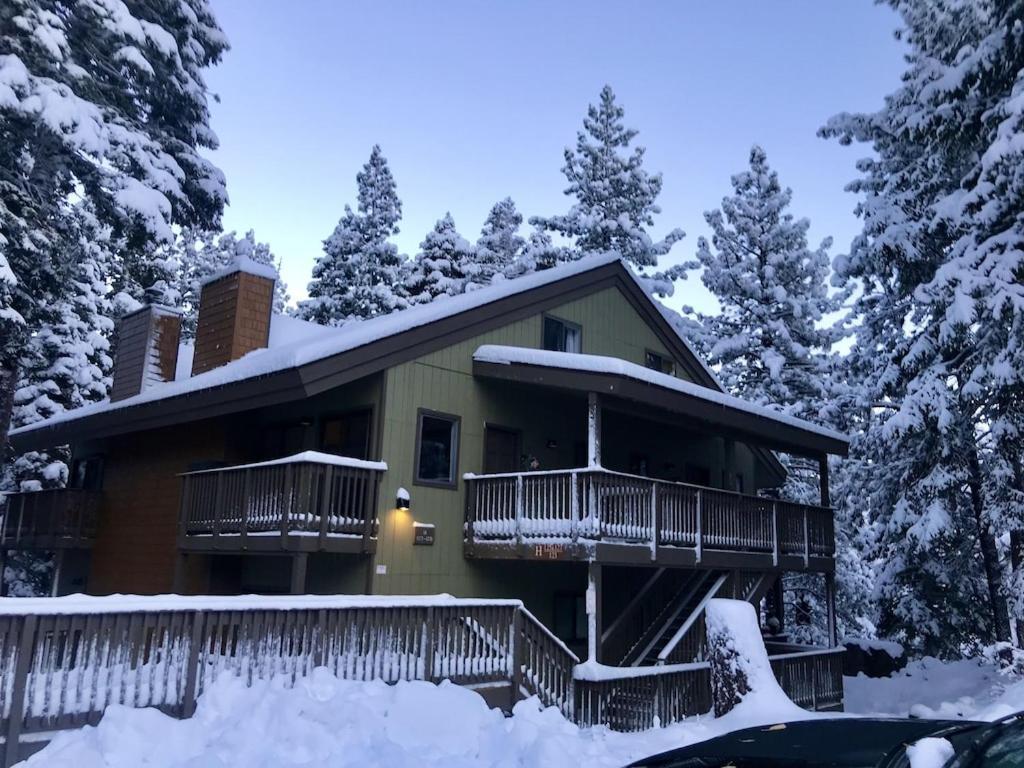 Cozy Condo Walking Distance To Village And Gondola W/ Pool/ Jacuzzi Sleeps 4. Mammoth Lakes Eksteriør bilde