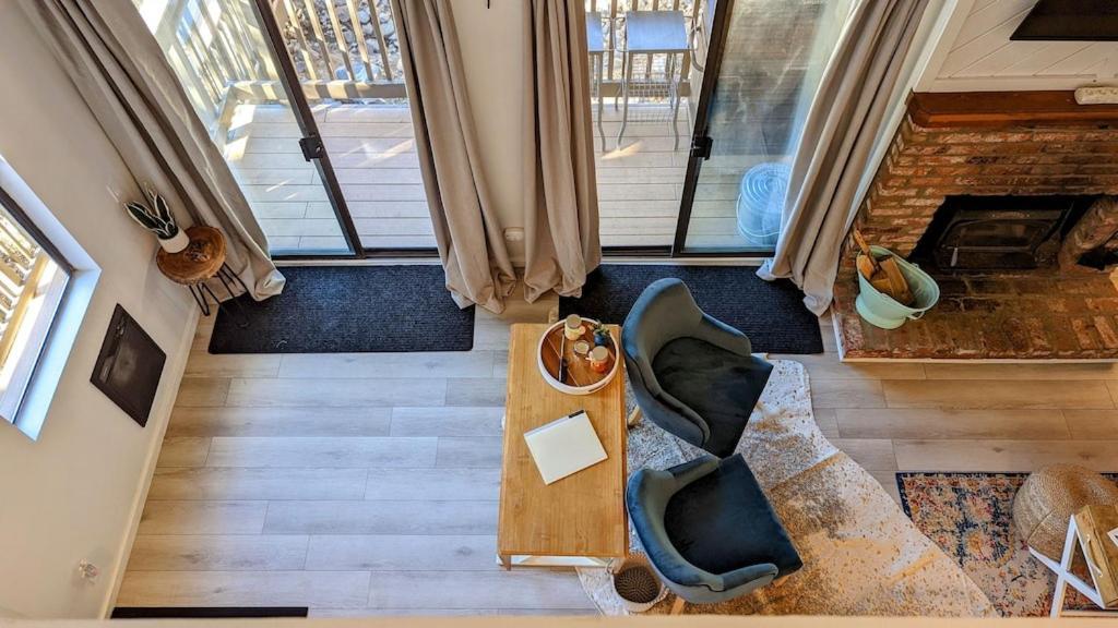 Cozy Condo Walking Distance To Village And Gondola W/ Pool/ Jacuzzi Sleeps 4. Mammoth Lakes Eksteriør bilde
